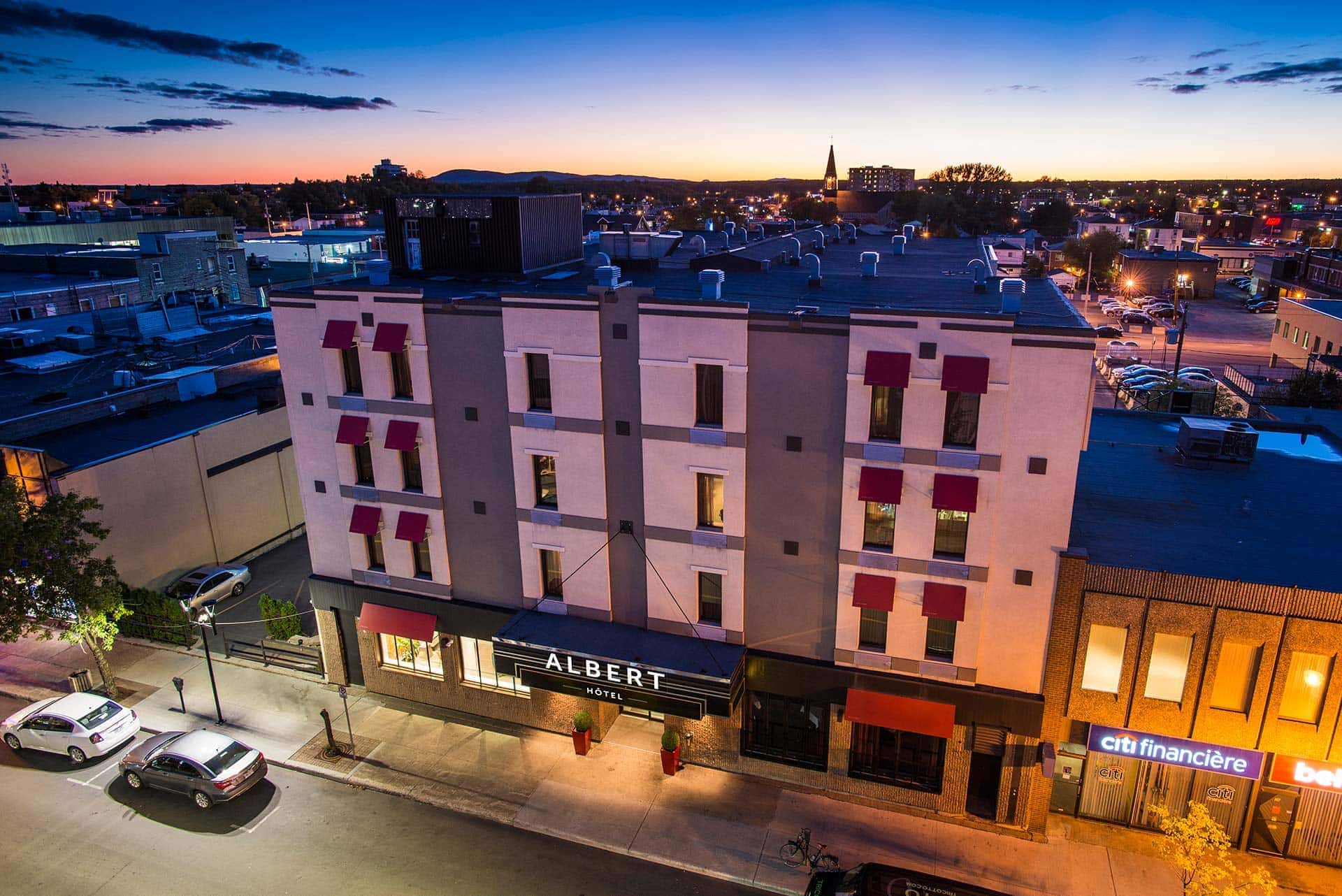 Hotel-Albert-Rouyn-Noranda-facade-05